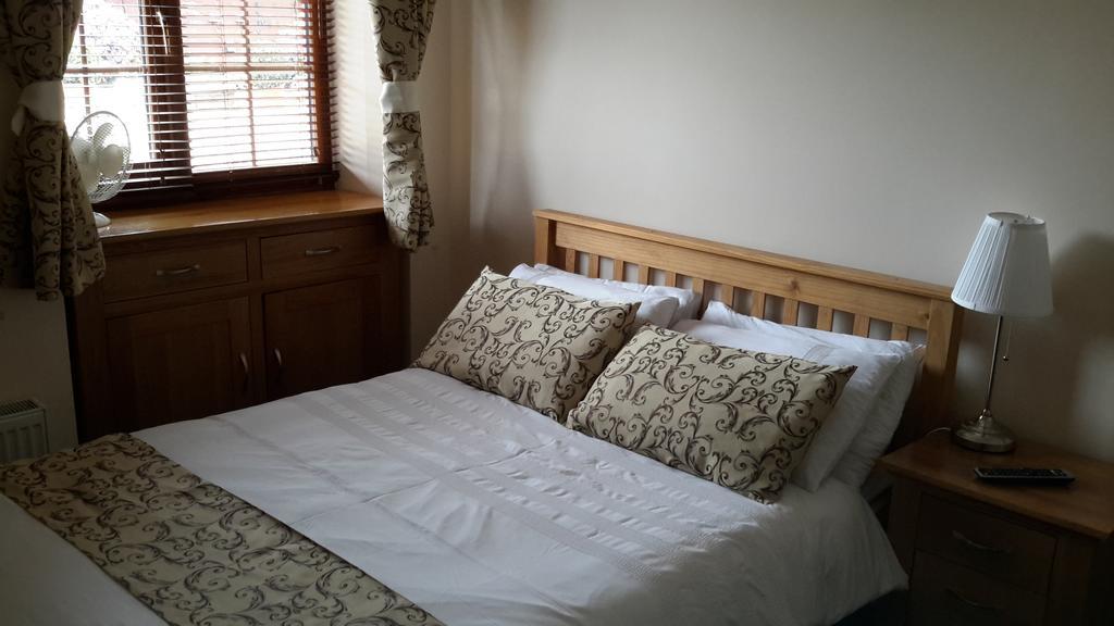 Bridge Farm Guesthouse Rooms Bristol Dış mekan fotoğraf